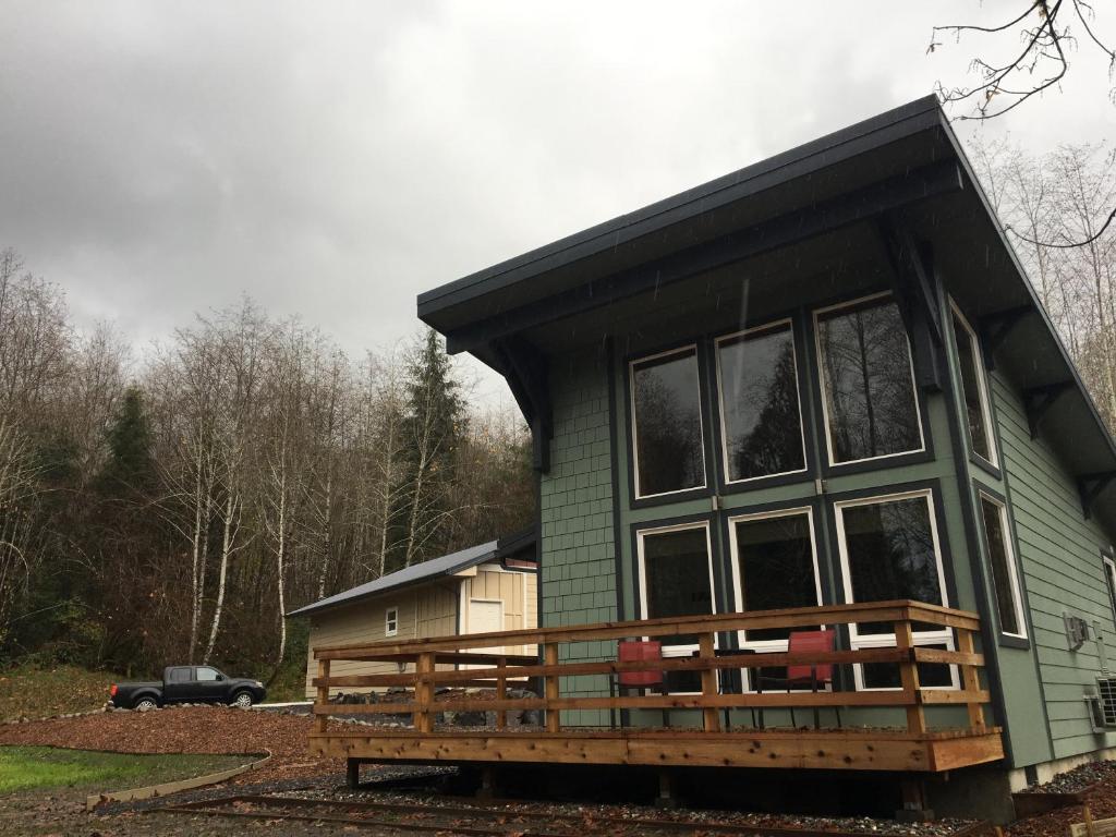Hoh Valley Cabins Main image 2